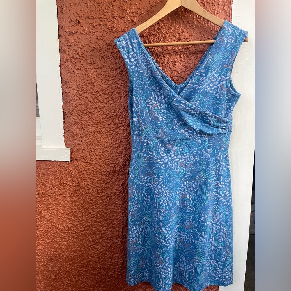 Elegant Blue Patterned Dress
